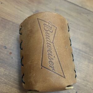 Oowee Leather Stubby Bottle Holder cans coozie in Brown Budweiser CEO beer
